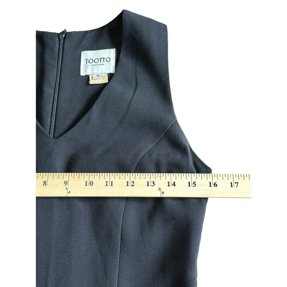 Vintage Tootto New York Brand Size Small 100% Wool Black Sleeveless V Neck AB1-5 - Picture 6 of 10